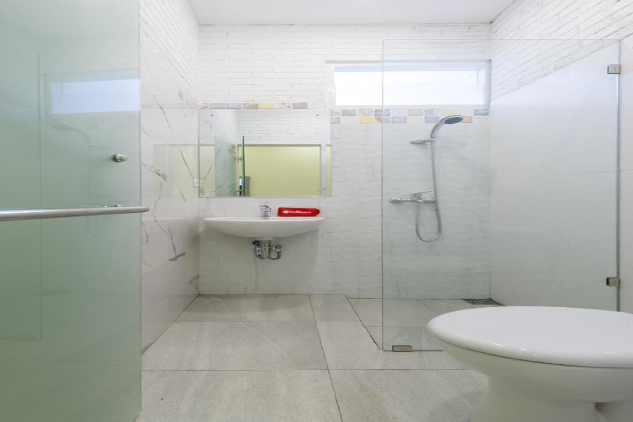 Reddoorz Syariah @ Griya Shanta Malang Ngoại thất bức ảnh